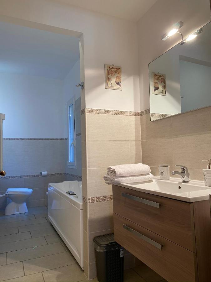 We In Rome Bed & Breakfast Casal Palocco Exterior foto